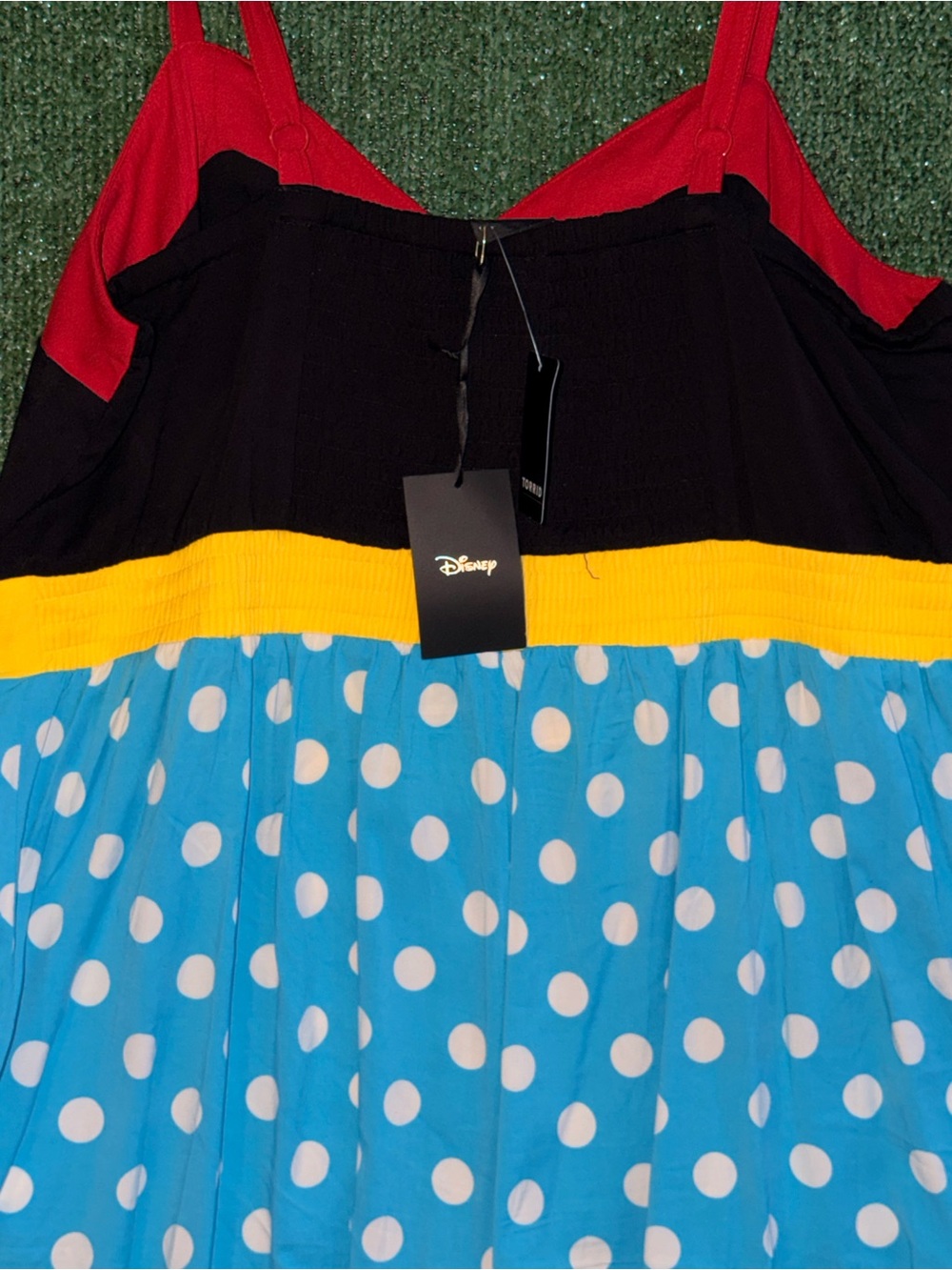 Torrid Colorblock Polka Dot Minnie Mouse Romper with Daisy Patch size 18/20 NWT - Picture 4 of 9